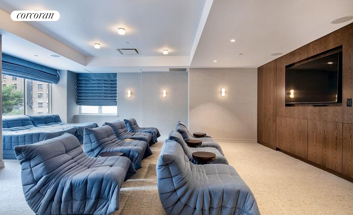 #15 photo, 200 W END Avenue, Lincoln Square , NY 10023