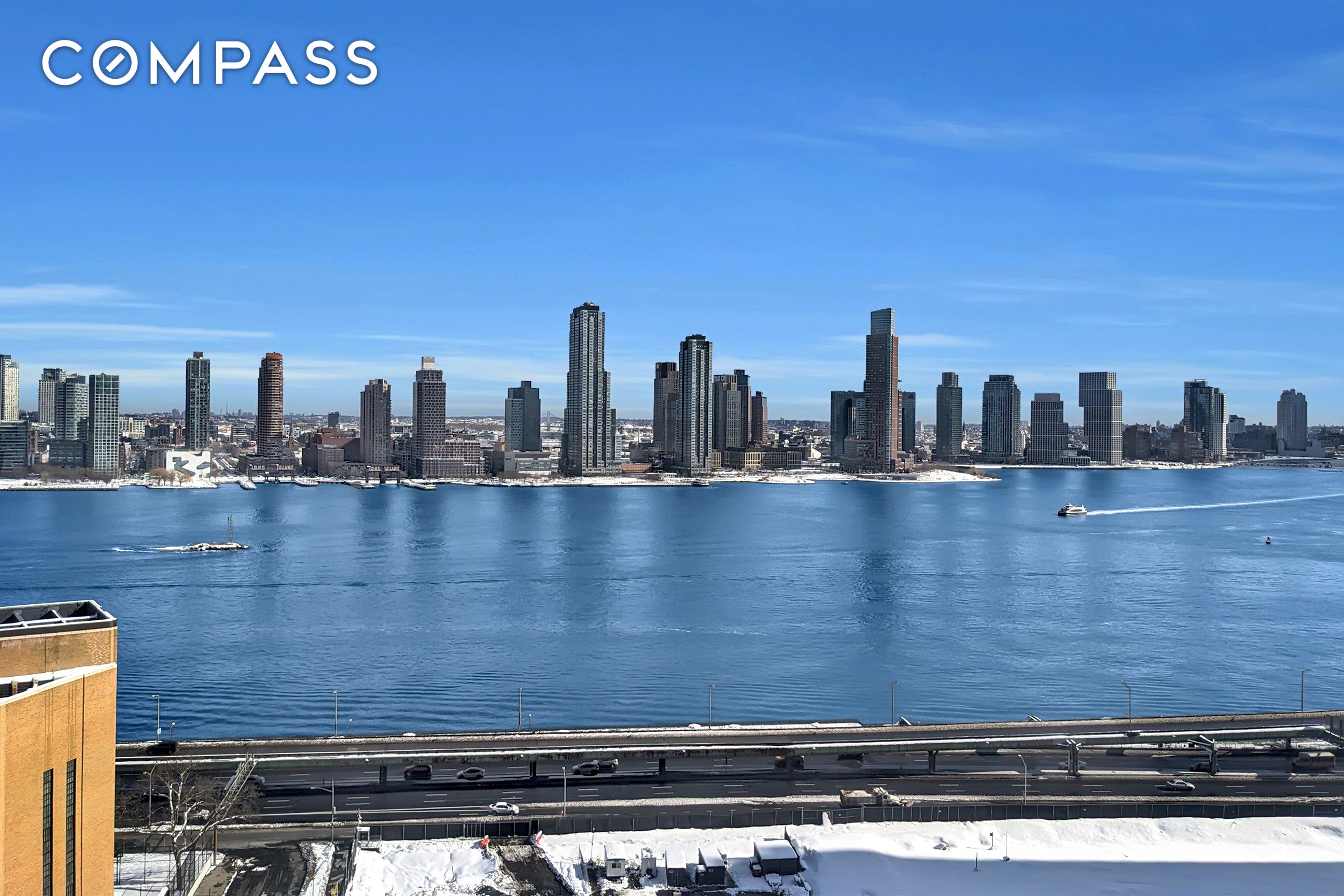 #7 photo, 5 Tudor City Place, Murray Hill , NY 10017