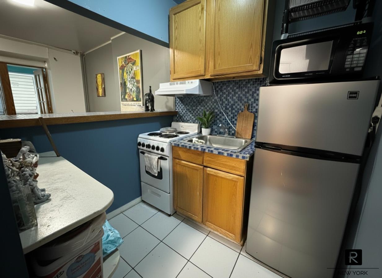 #8 photo, New York City, Washington Heights , NY 10033