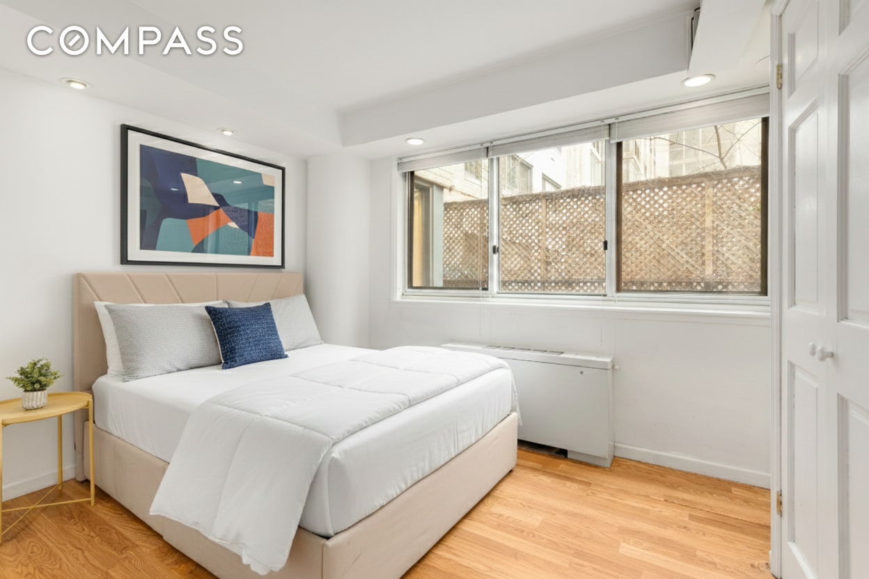 #4 photo, 401 E 65th Street, Lenox Hill , NY 10065