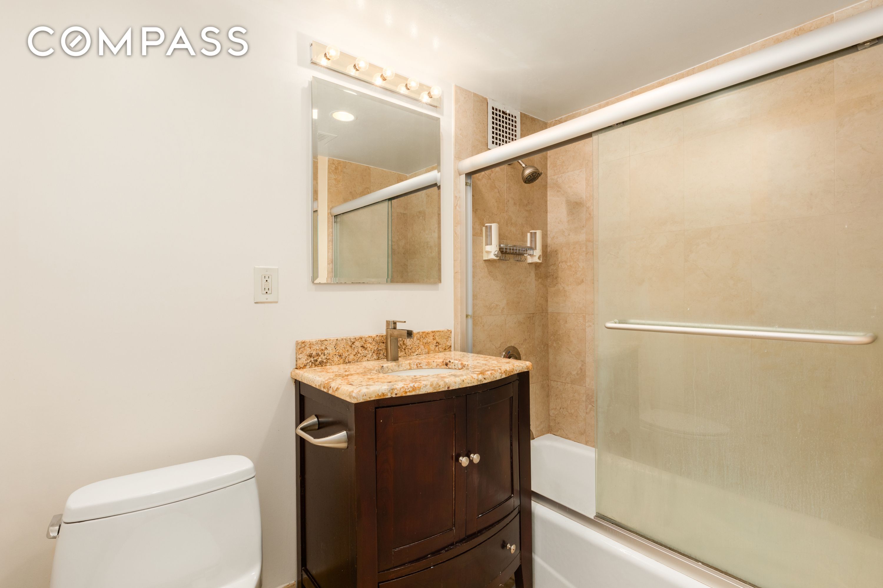 #7 photo, 401 E 65th Street, Lenox Hill , NY 10065