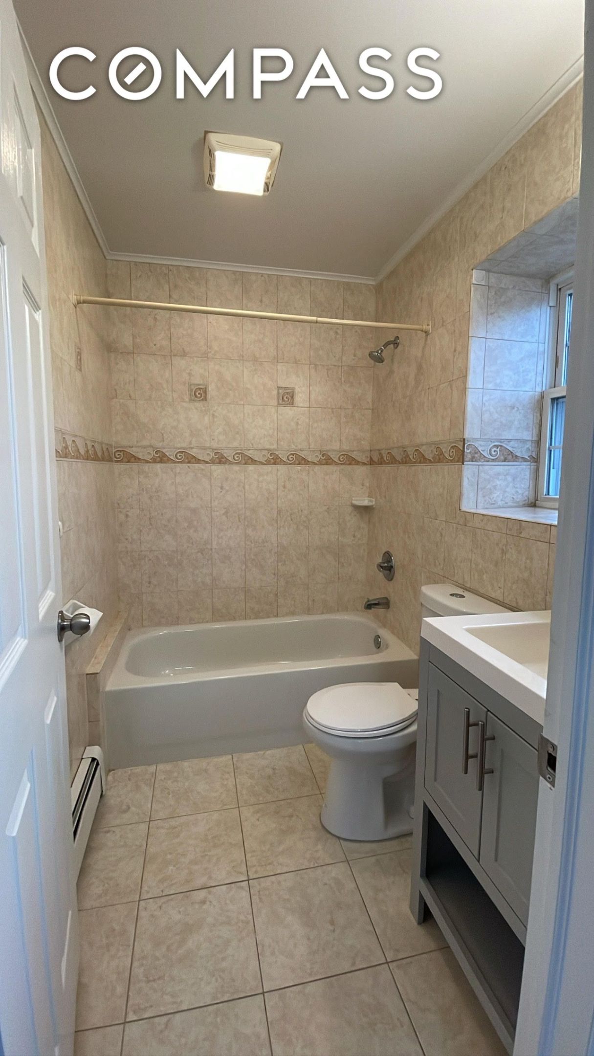 #9 photo, 71-03 Cooper Avenue, Glendale , NY 11385