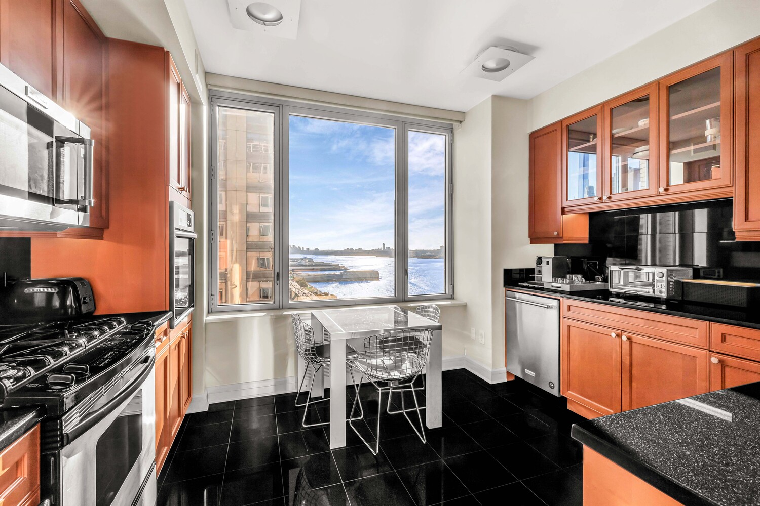 #7 photo, 220 RIVERSIDE Boulevard, Lincoln Square , NY 10069