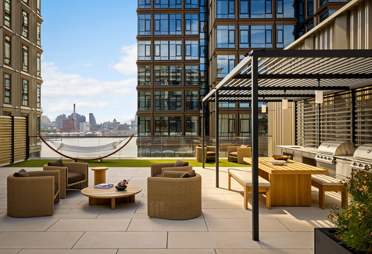 #18 photo, Brooklyn, ব্রুকলিন Williamsburg , NY 11249