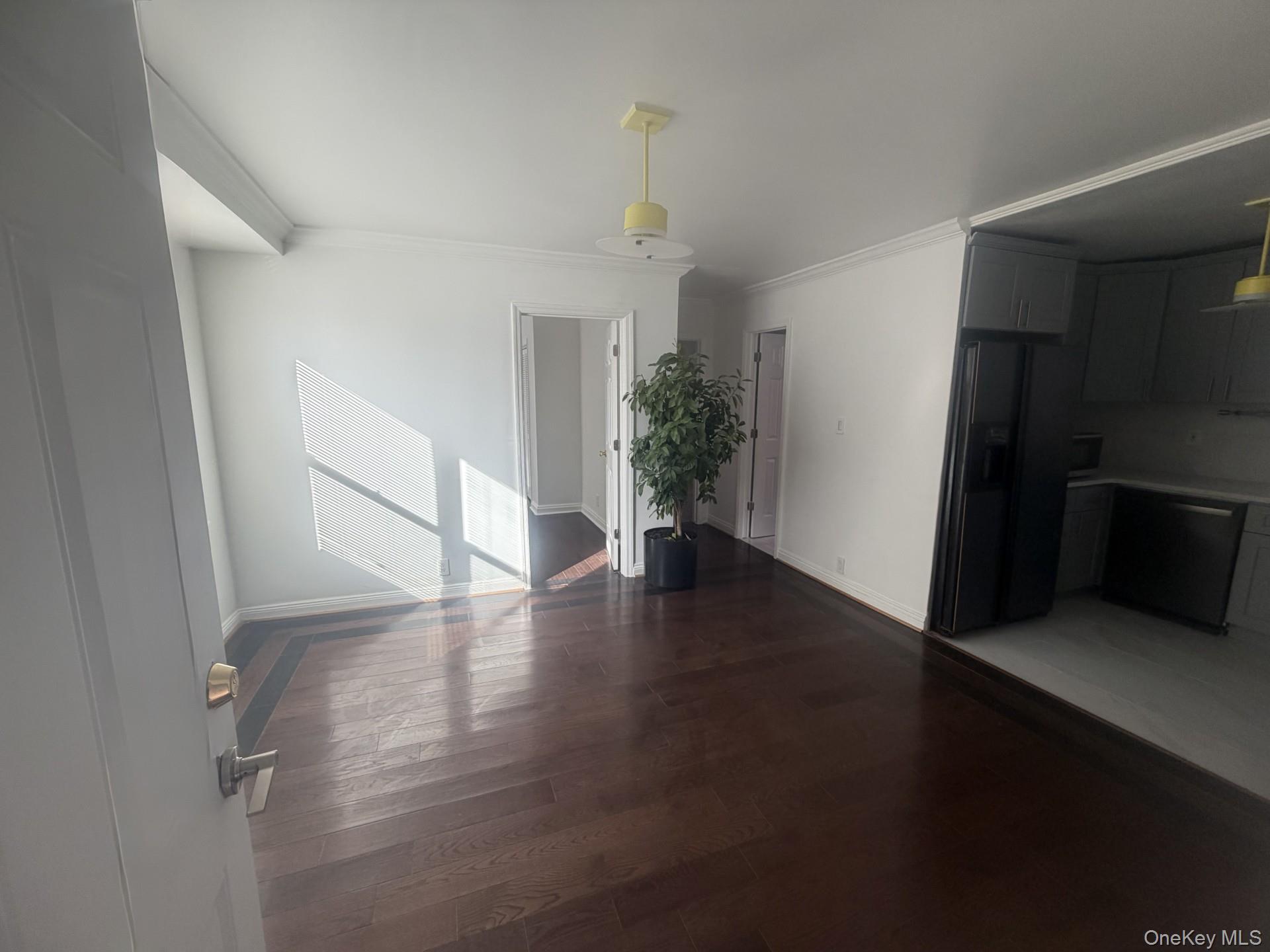 #4 photo, 1145 Astor Avenue, Bronx , NY 10469