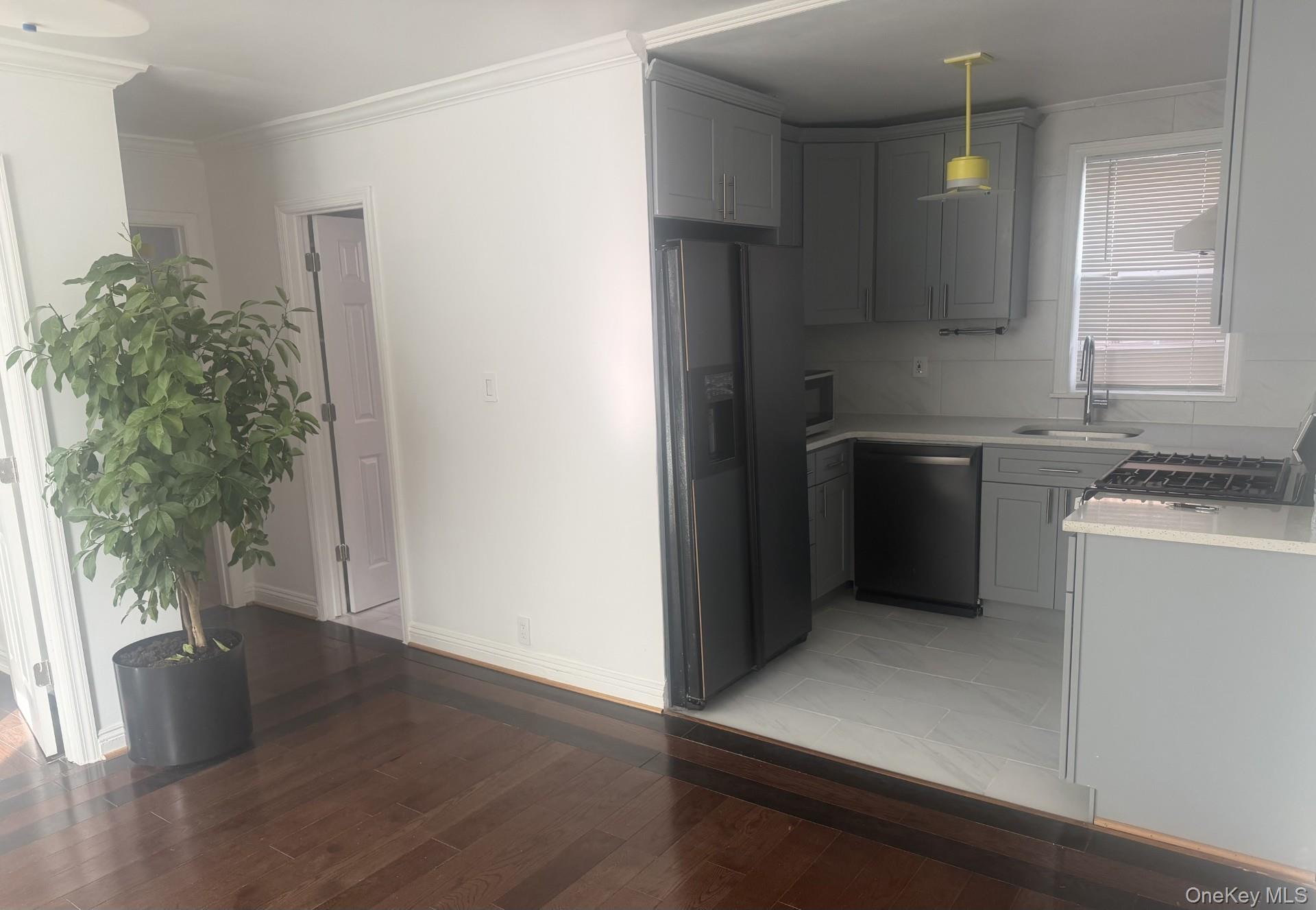 #5 photo, 1145 Astor Avenue, Bronx , NY 10469