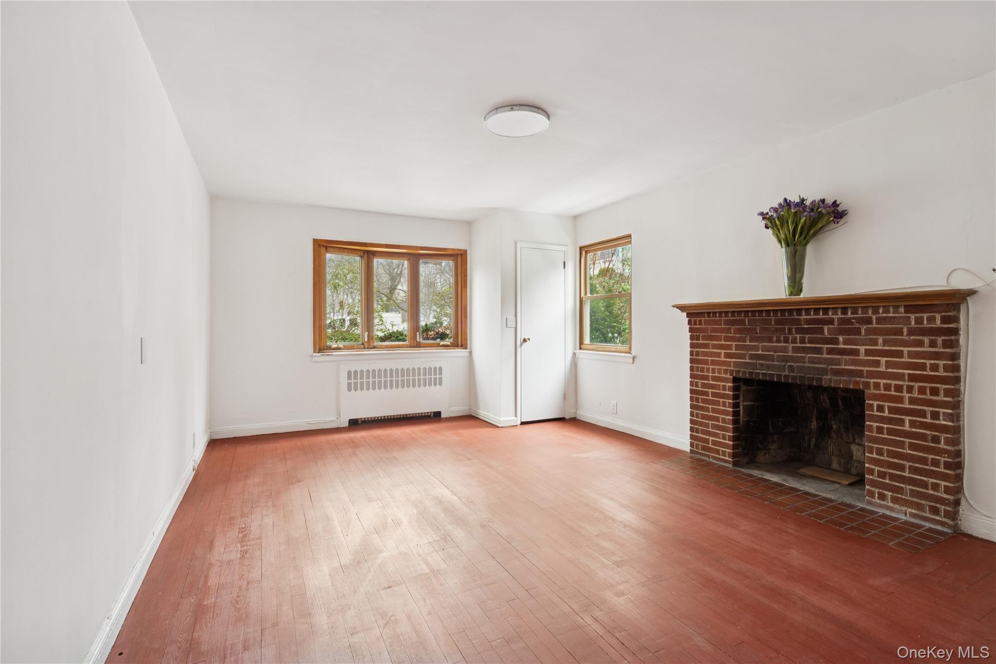 #6 photo, 6015 Independence Avenue, Bronx , NY 10471