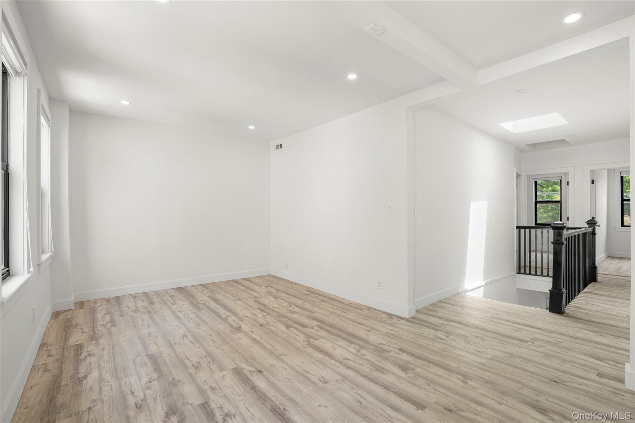 #5 photo, 2122 Boston Post Road, Larchmont , NY 10538