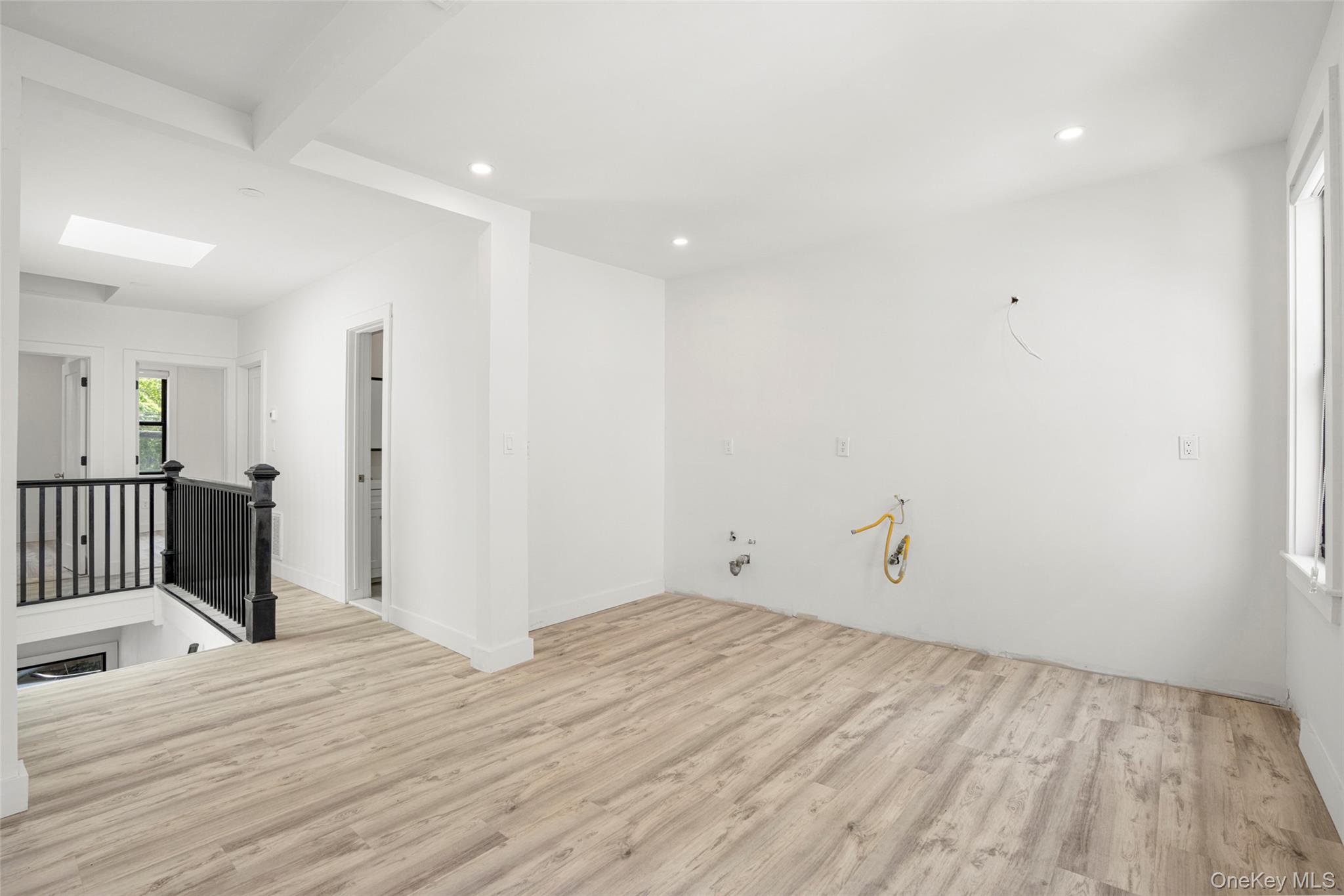 #7 photo, 2122 Boston Post Road, Larchmont , NY 10538