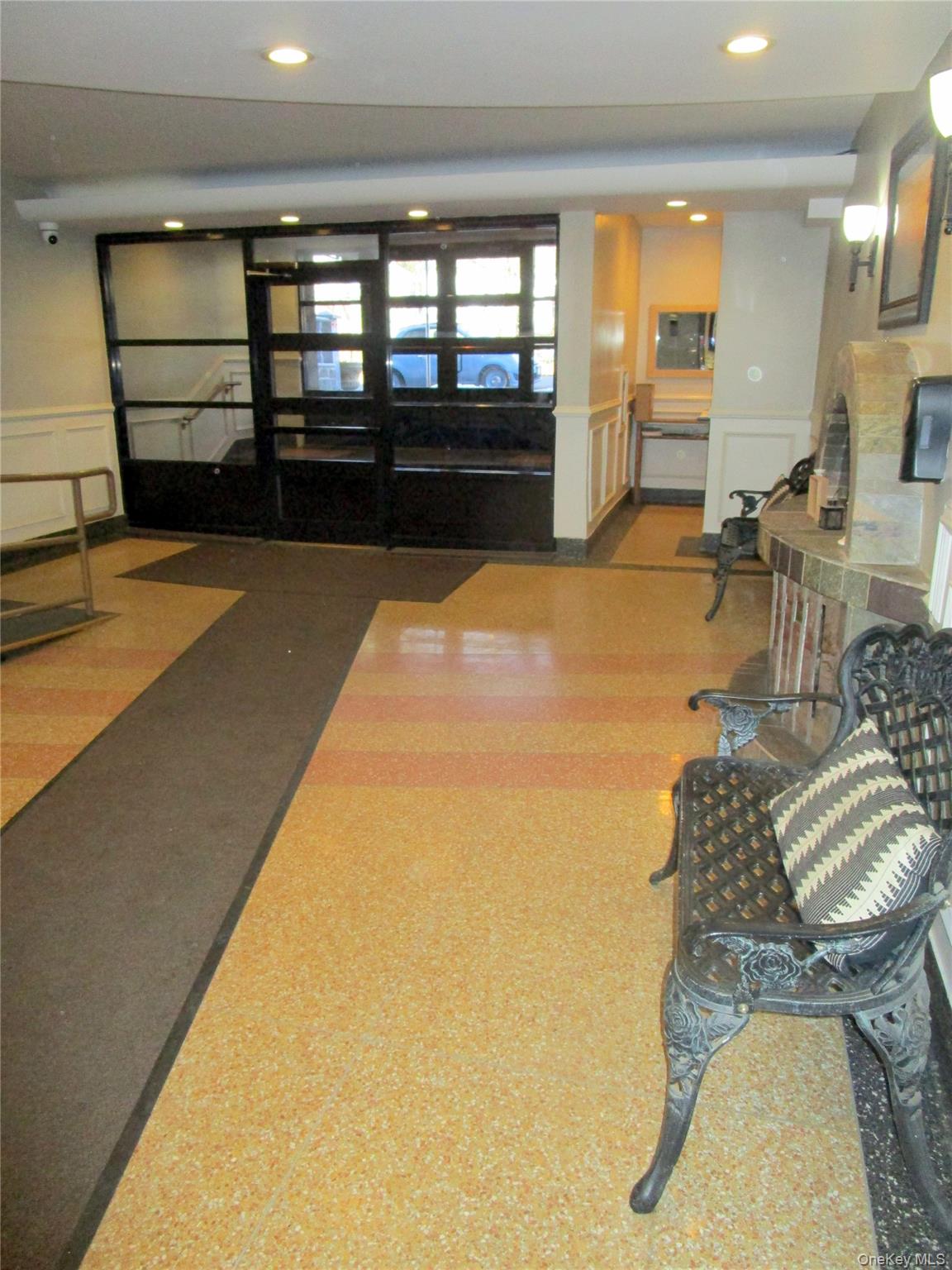 #2 photo, 595 McLean Avenue, Yonkers , NY 10705