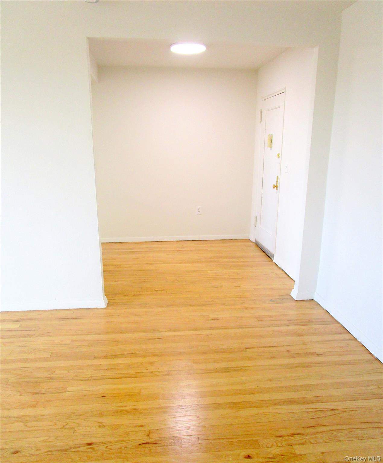 #7 photo, 595 McLean Avenue, Yonkers , NY 10705