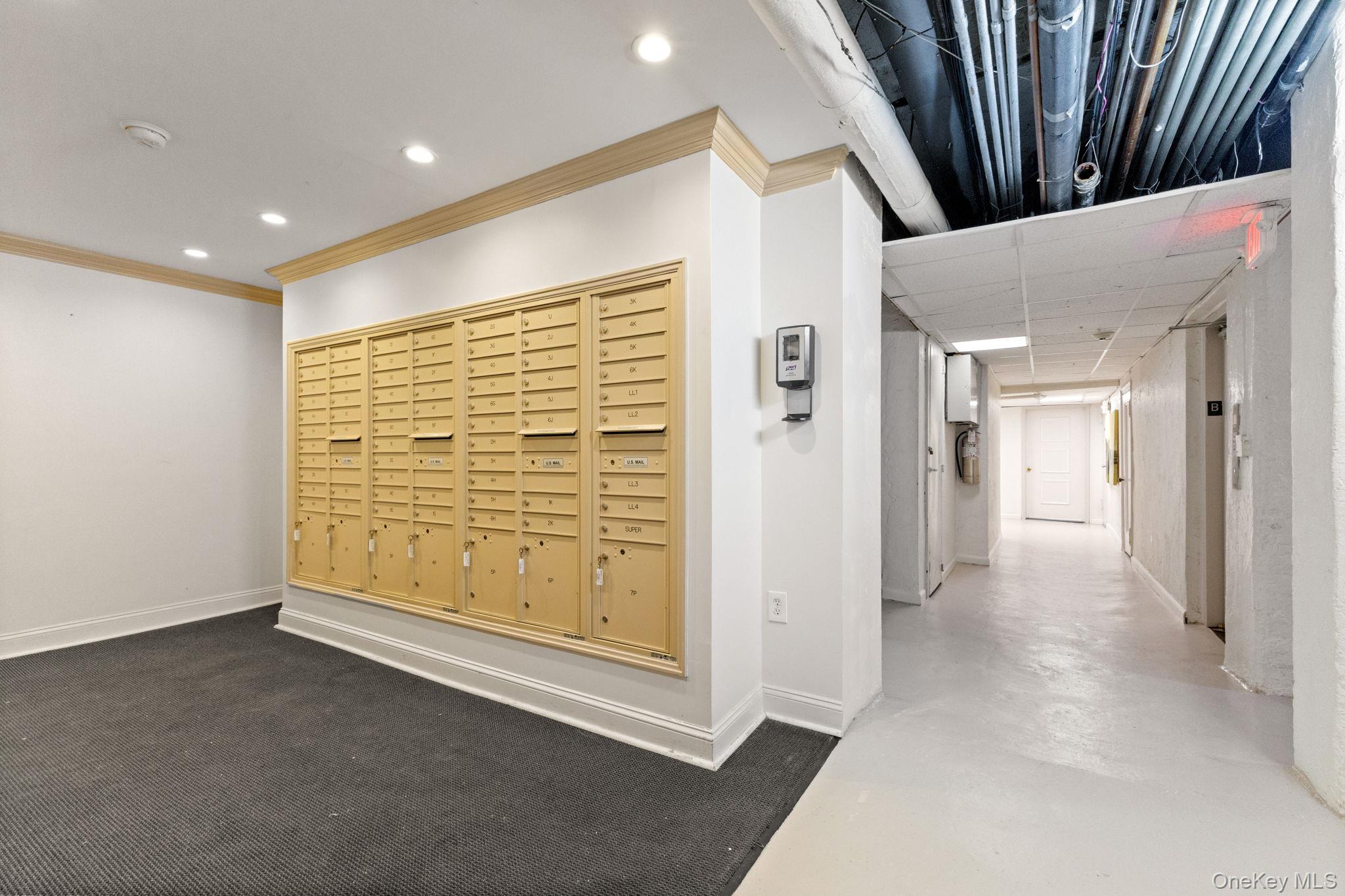 #10 photo, 45 Pondfield Road, Bronxville , NY 10708