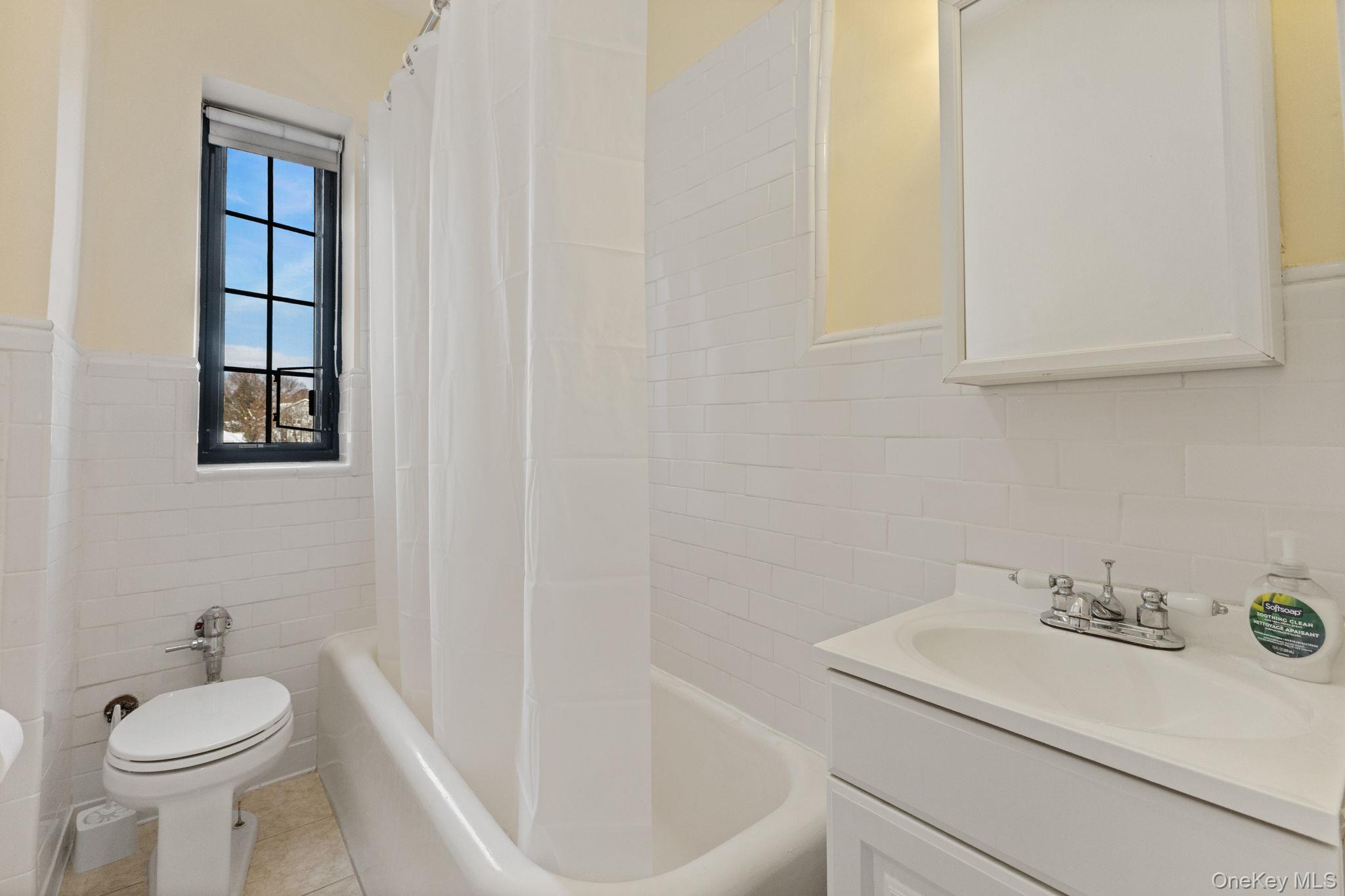 #9 photo, 45 Pondfield Road, Bronxville , NY 10708