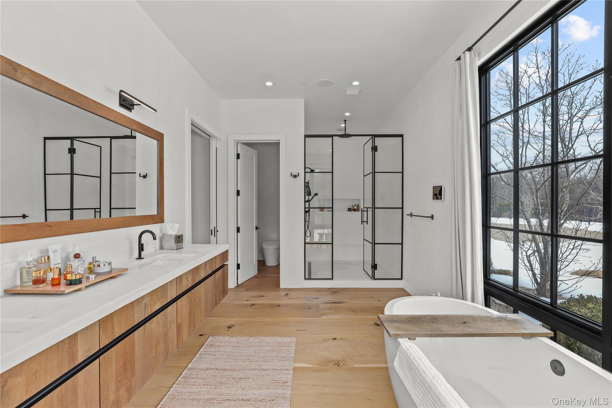 #12 photo, 3031 Purchase Street, 뉴욕주 Purchase , NY 10577