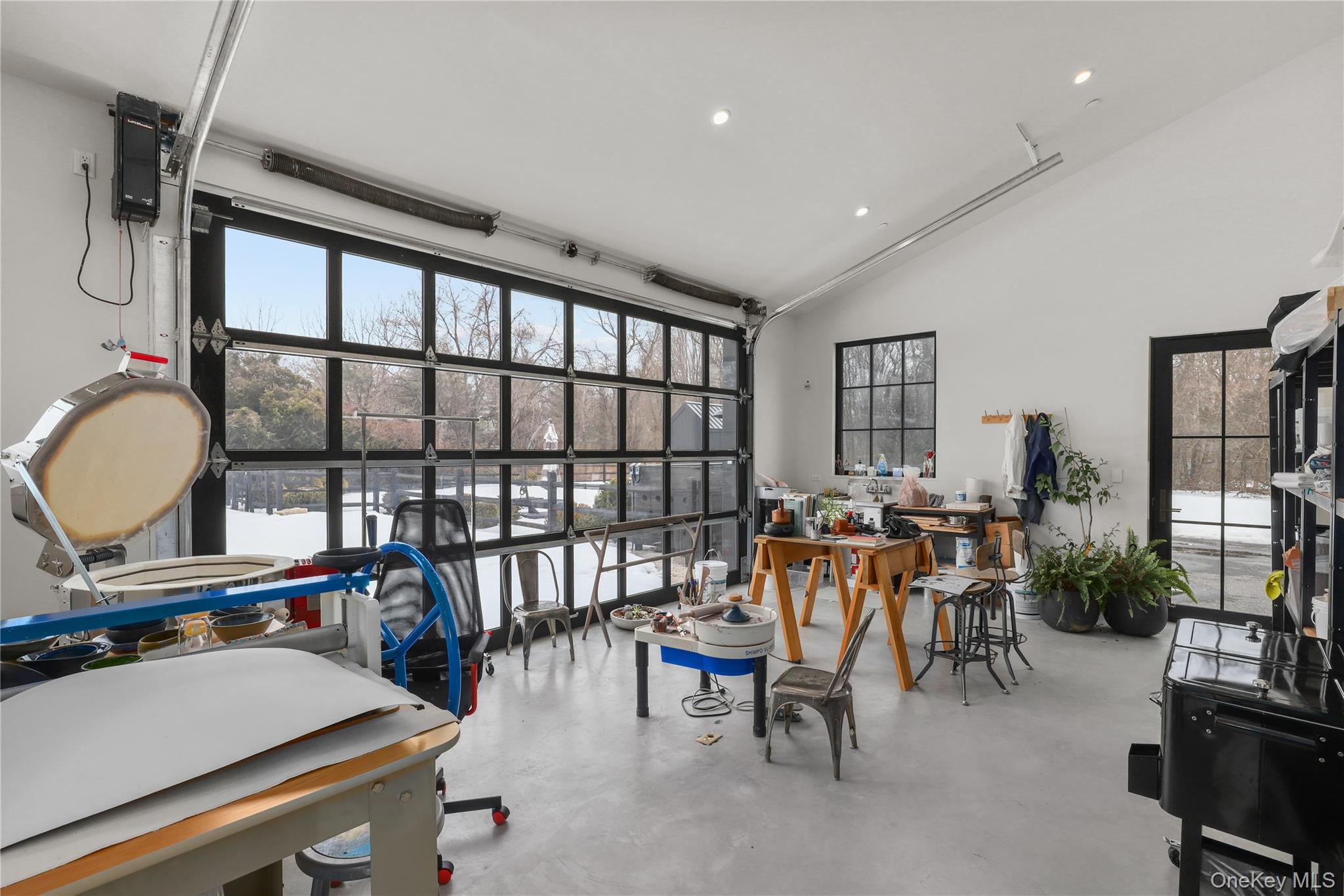 #18 photo, 3031 Purchase Street, 뉴욕주 Purchase , NY 10577