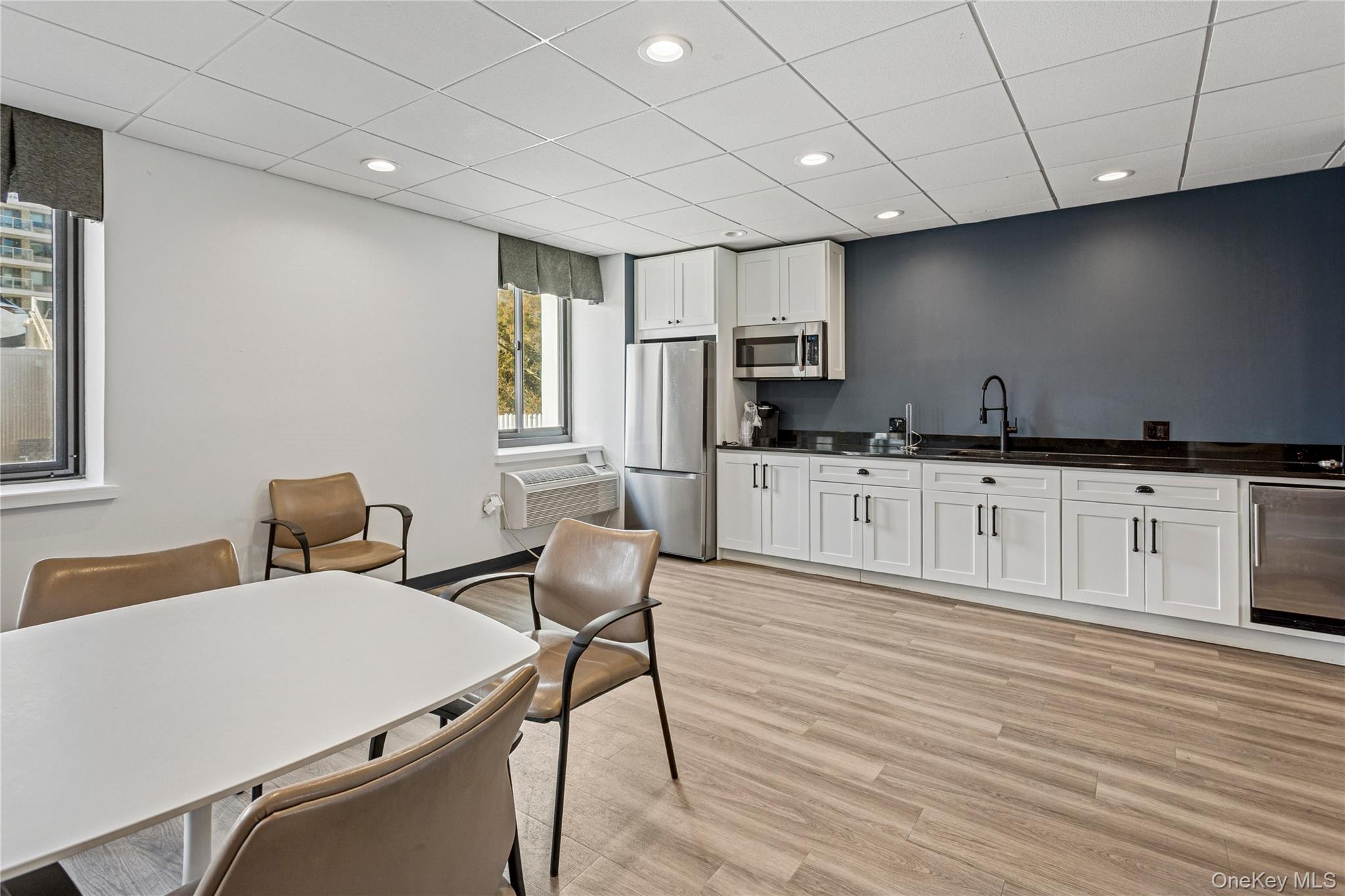 #10 photo, 100 W Broadway, מחוז נסאו Long Beach , NY 11561