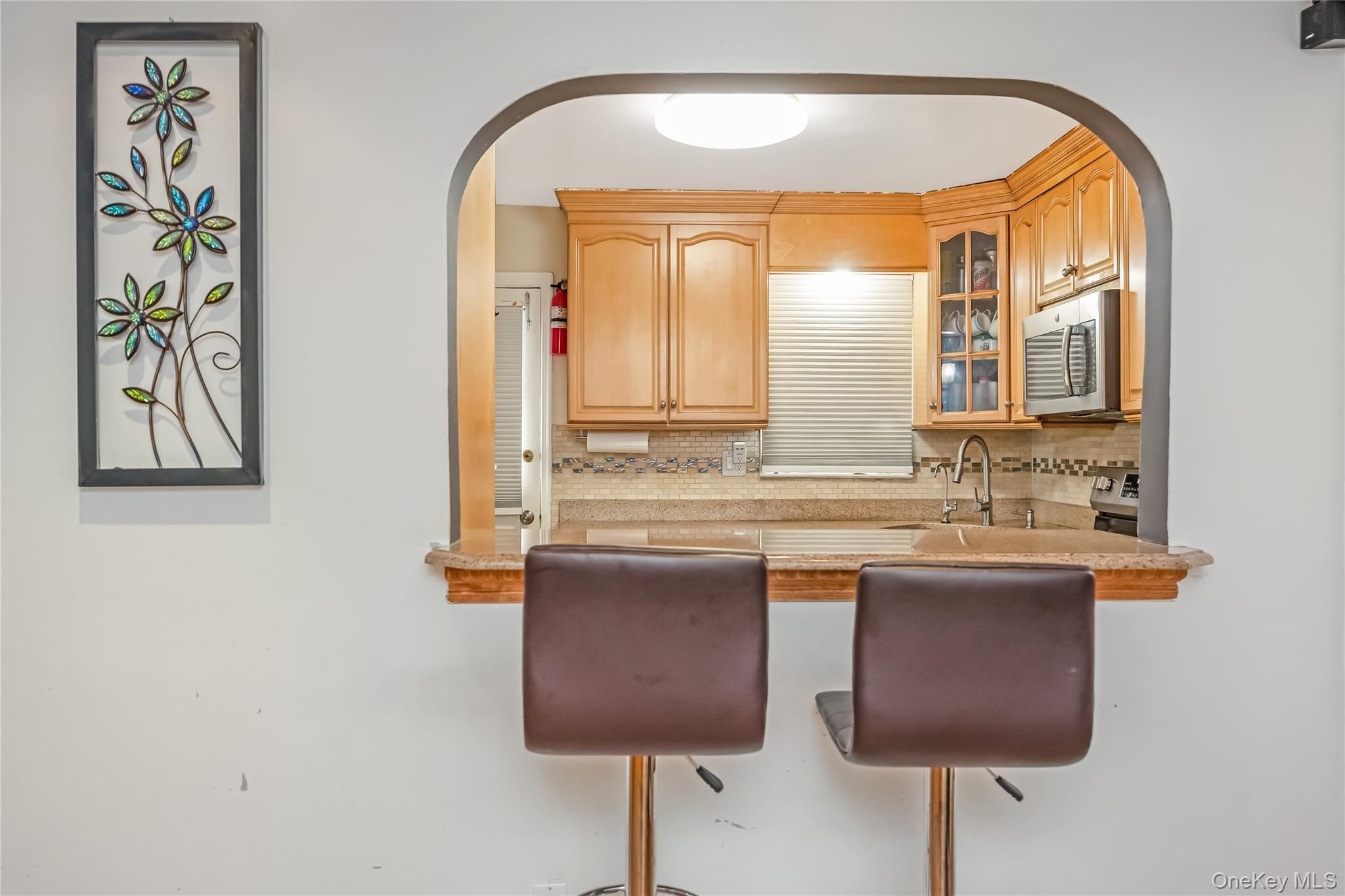 #11 photo, 6722 166th Street, 皇后区 新鲜草原 Fresh Meadows , NY 11365