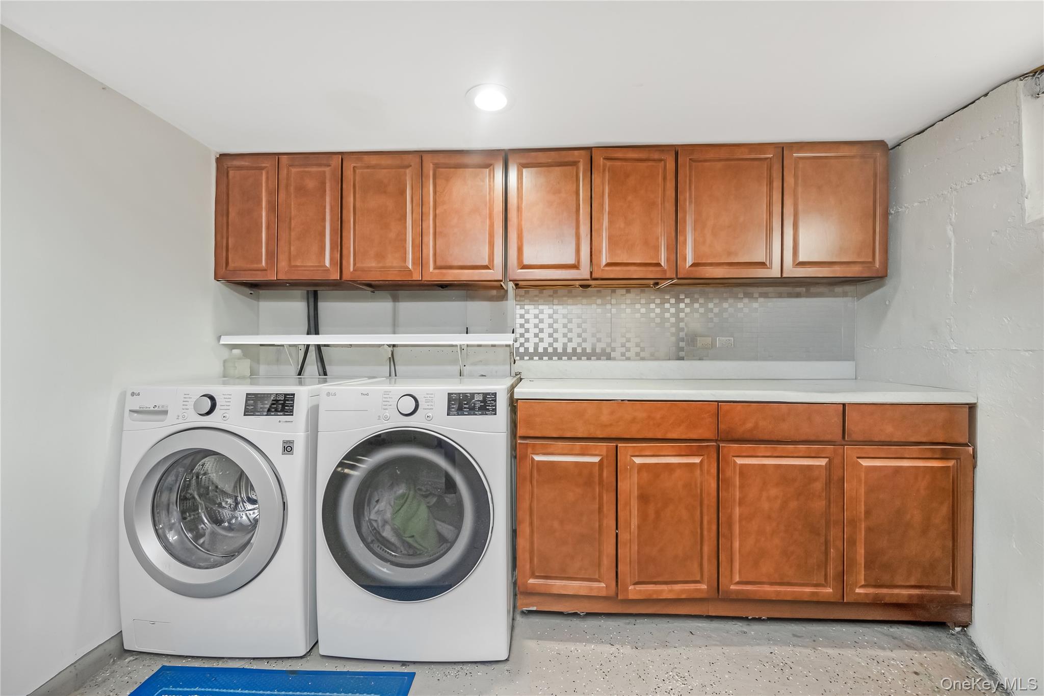 #18 photo, 6722 166th Street, 皇后区 新鲜草原 Fresh Meadows , NY 11365