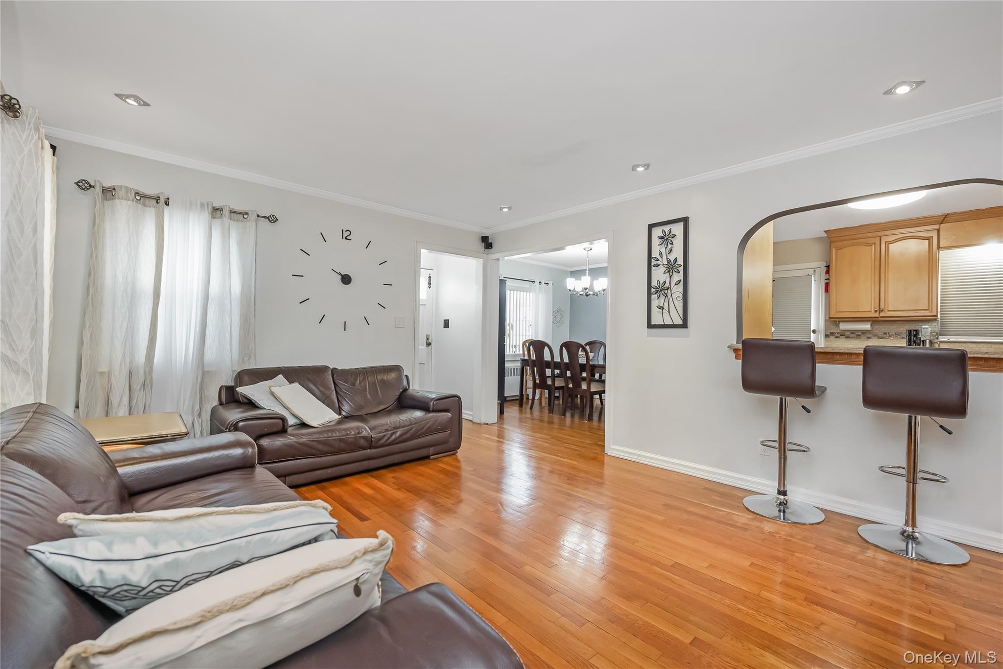 #5 photo, 6722 166th Street, 皇后区 新鲜草原 Fresh Meadows , NY 11365