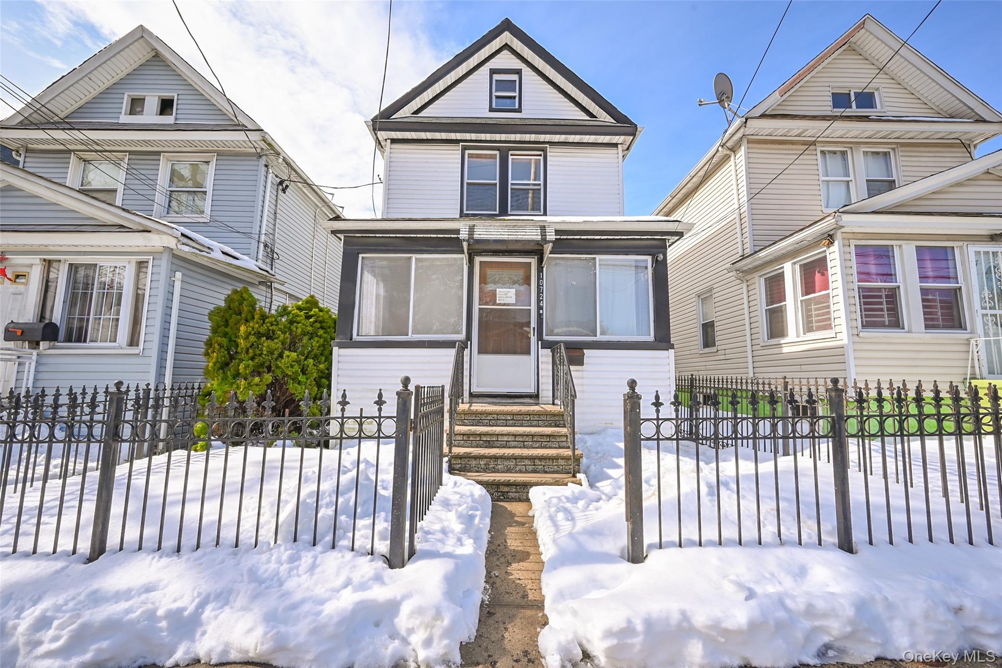 #1 photo, 107-24 165th Street, Jamaica , NY 11433