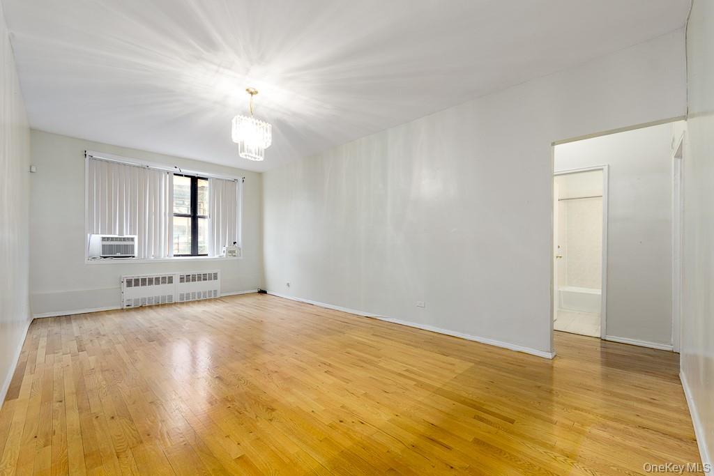 #4 photo, 1199 E 53rd Street, Бруклин ‖ Brooklyn , NY 11234