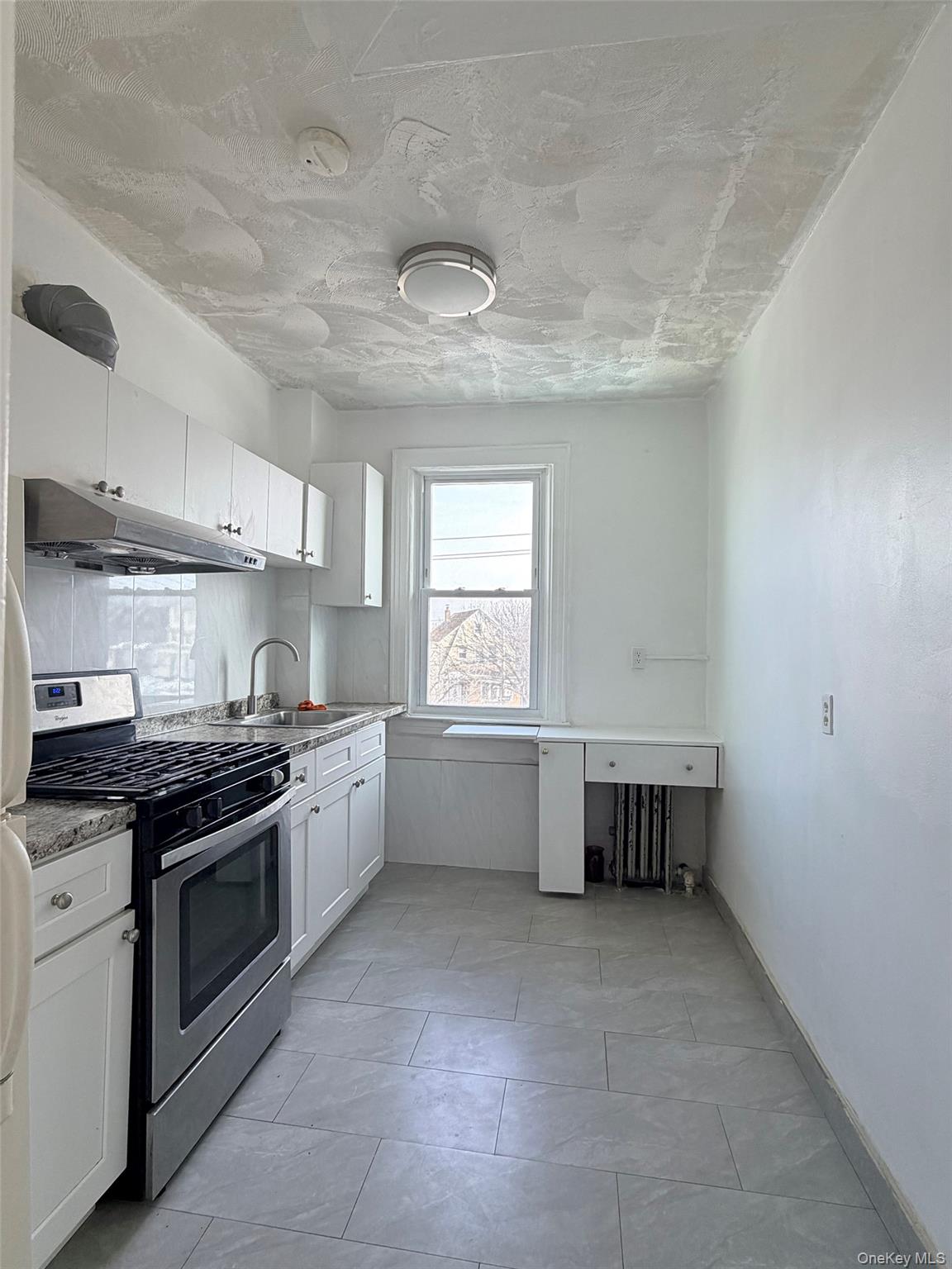 #2 photo, 4628 Utopia Parkway, Куинс ‖ Flushing , NY 11358