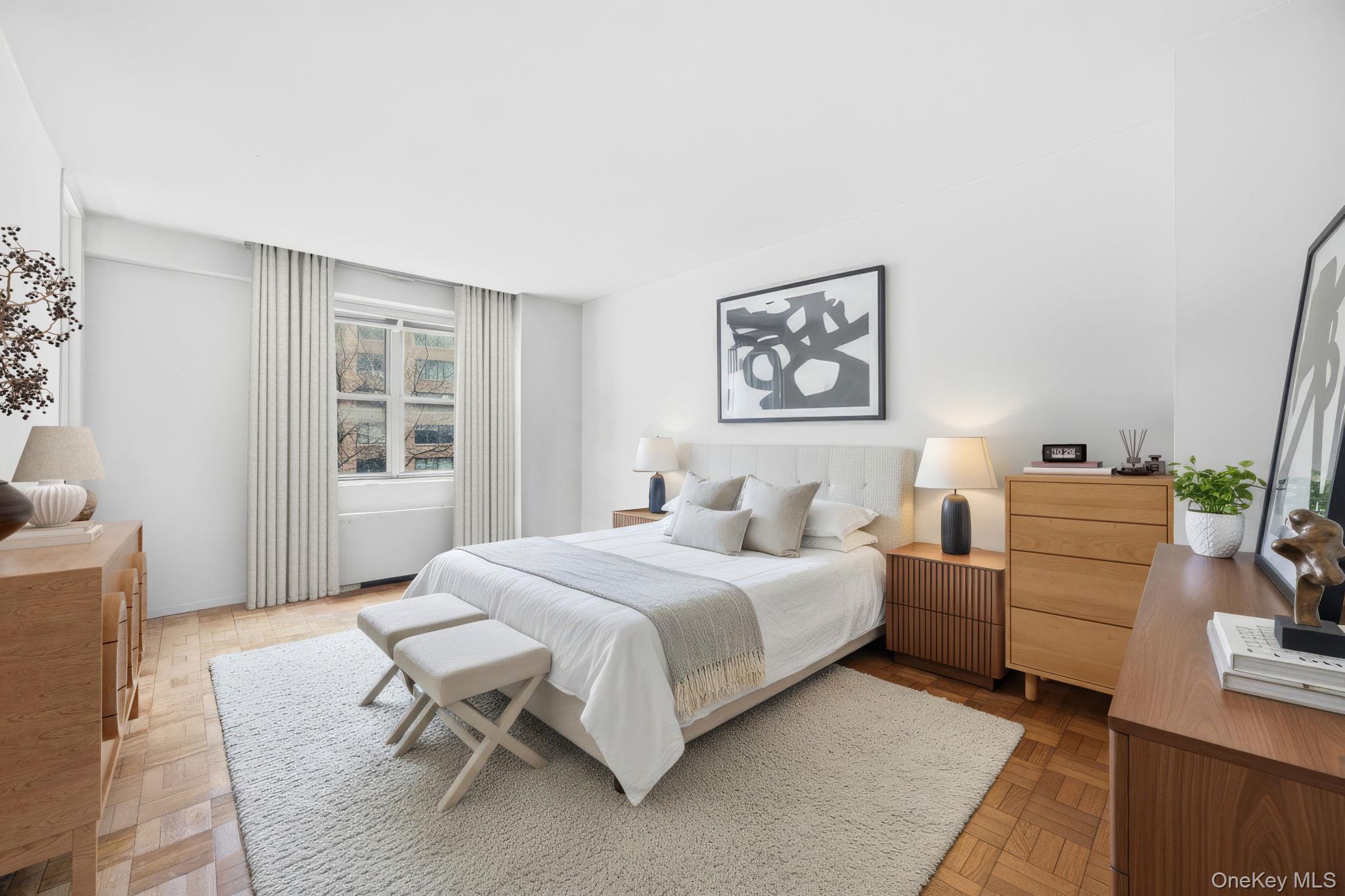 #12 photo, 300 E 40th Street, ম্যানহাটন New York (Manhattan) , NY 10016