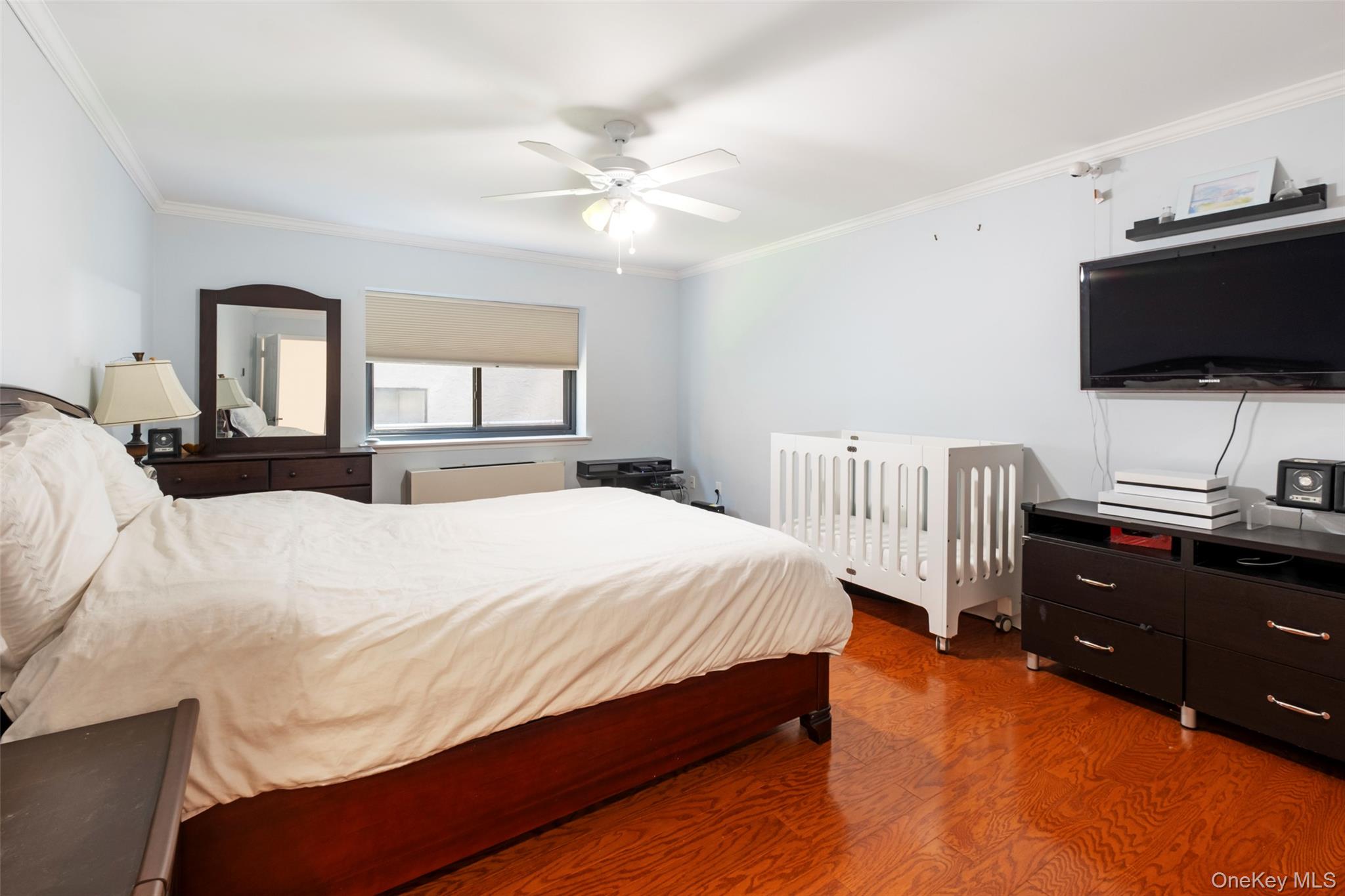 #18 photo, 21 Canterbury Road, Great Neck , NY 11021