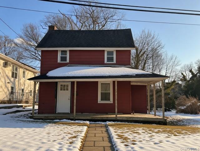 #1 photo, 12 Canyon Street, Huntington , NY 11743