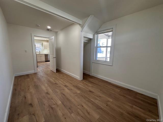 #15 photo, 12 Canyon Street, سوفولك Huntington , NY 11743