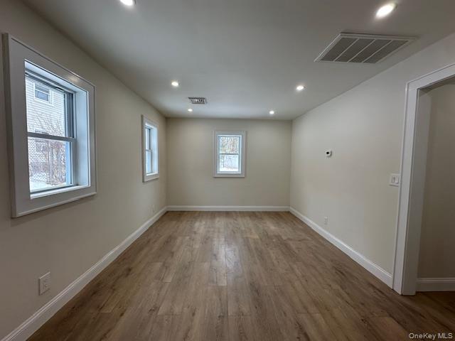 #5 photo, 12 Canyon Street, Huntington , NY 11743