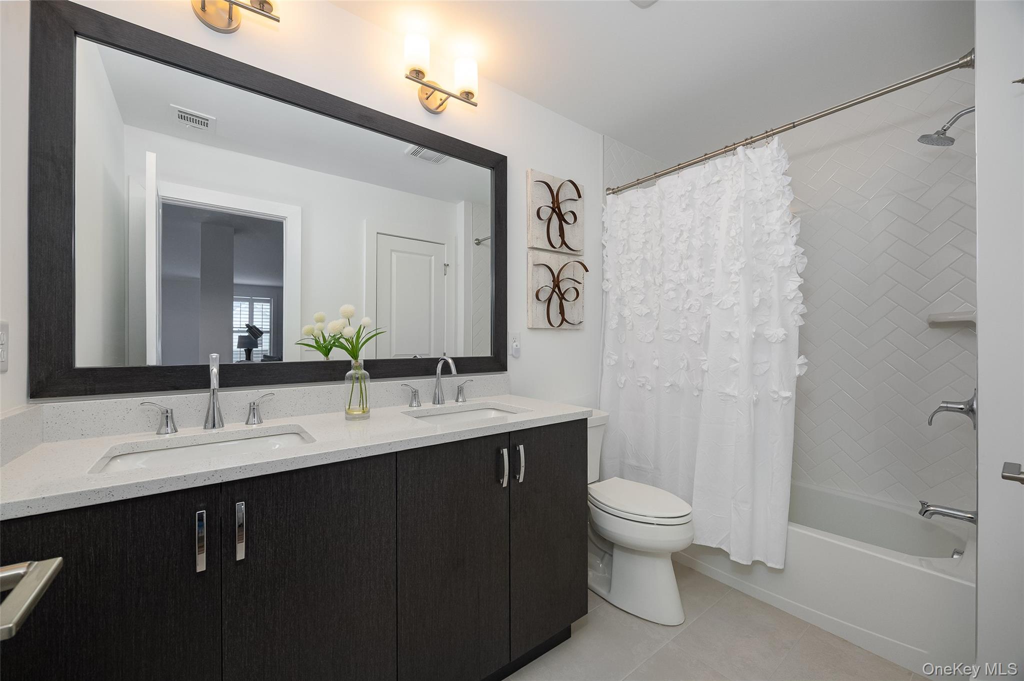 #19 photo, 247 Superior Court, Wappingers Falls , NY 12590