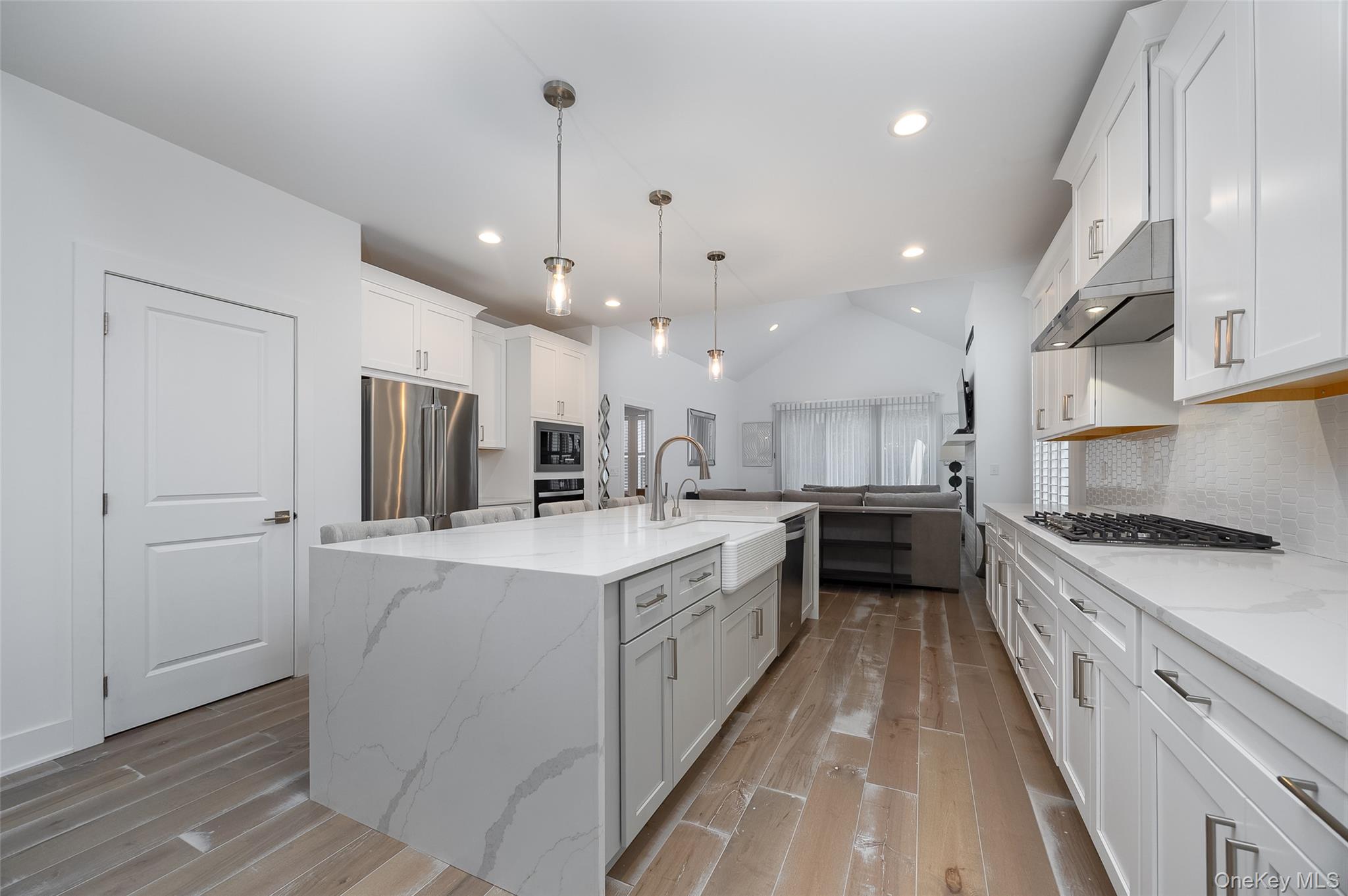 #8 photo, 247 Superior Court, Wappingers Falls , NY 12590