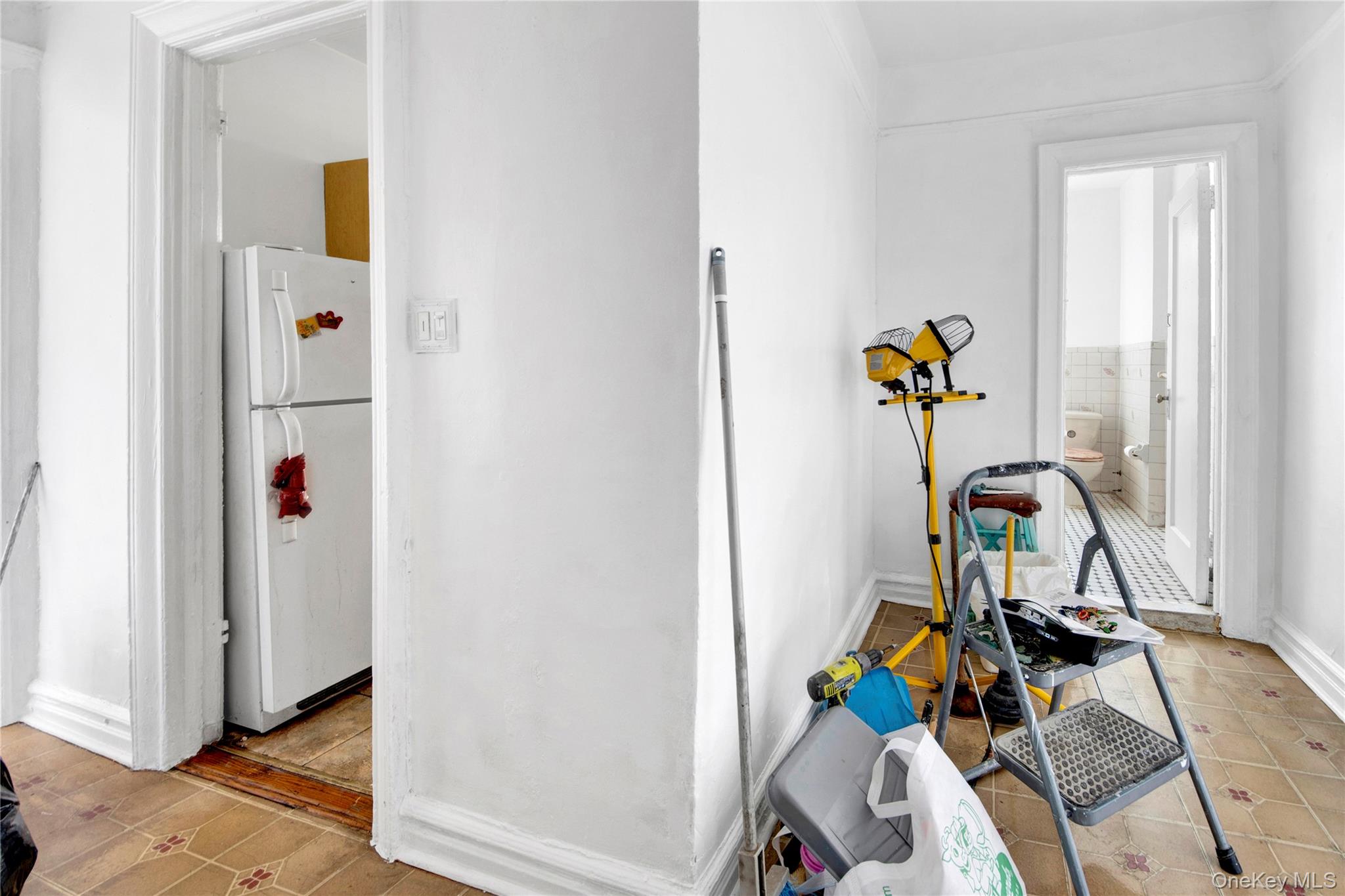 #9 photo, 823 E 147th Street, Bronx , NY 10455