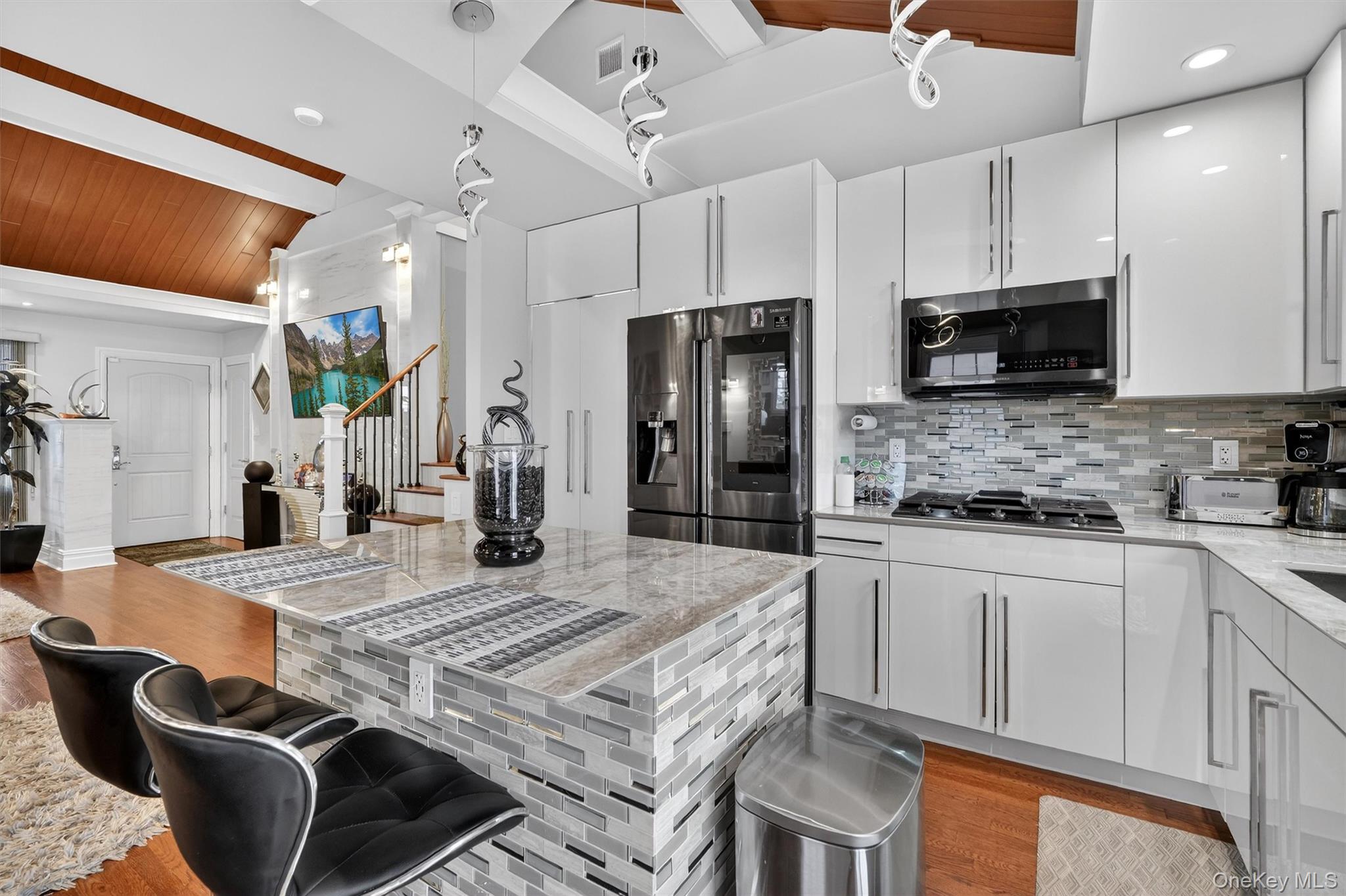 #11 photo, 3377 Agar Place, Бронкс ‖ Bronx , NY 10465