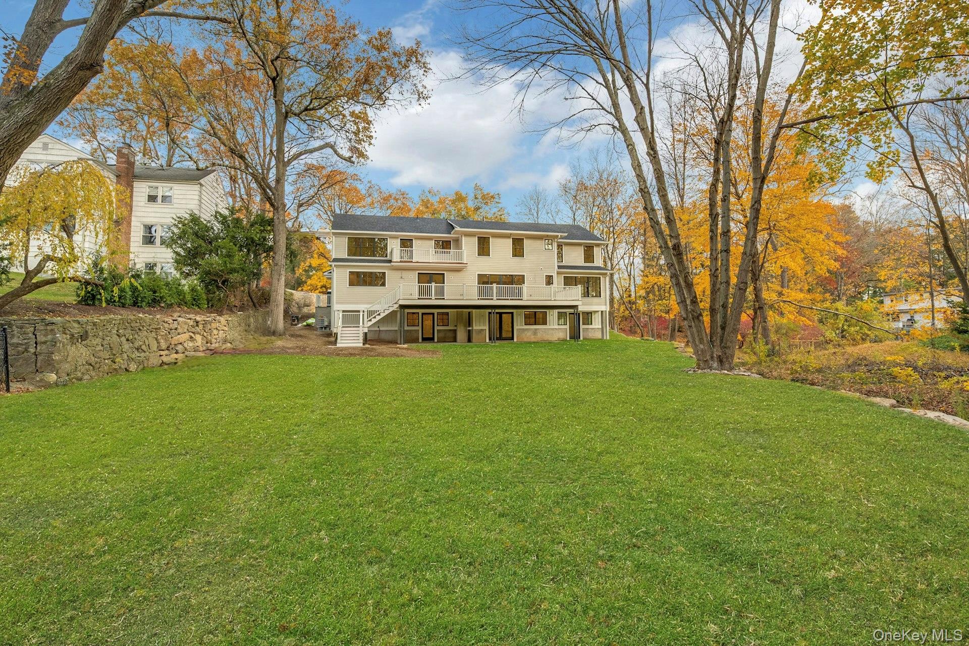 #4 photo, 32 Sycamore Road, Scarsdale , NY 10583