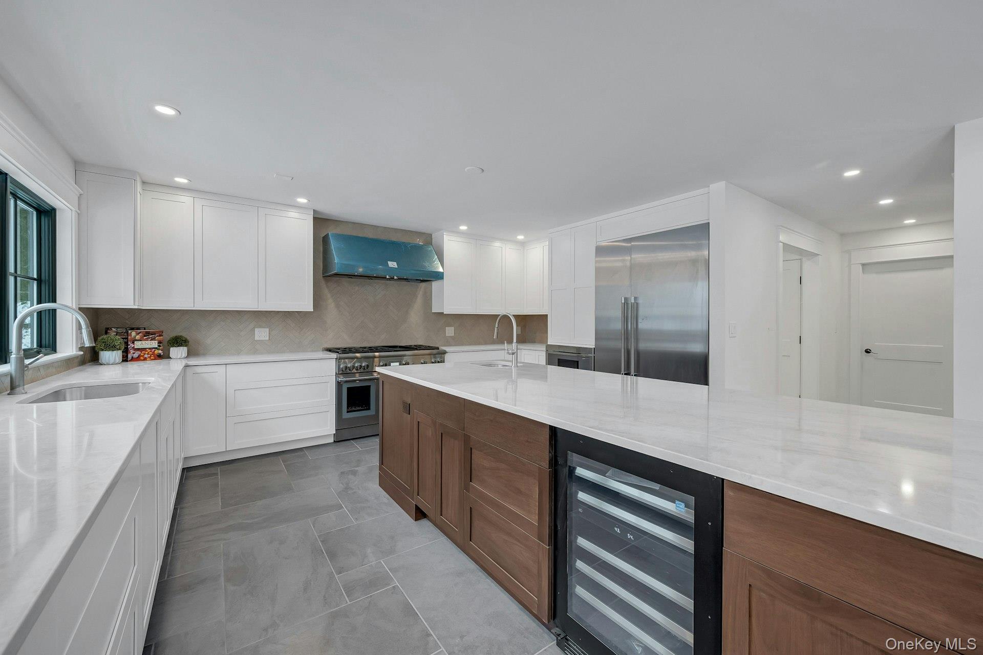 #6 photo, 32 Sycamore Road, Scarsdale , NY 10583