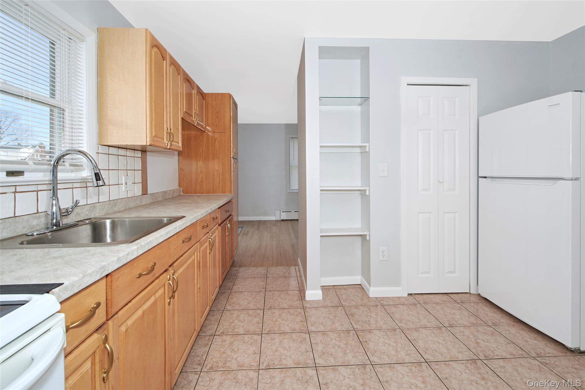 #3 photo, 83 Grant Street, Port Chester , NY 10573