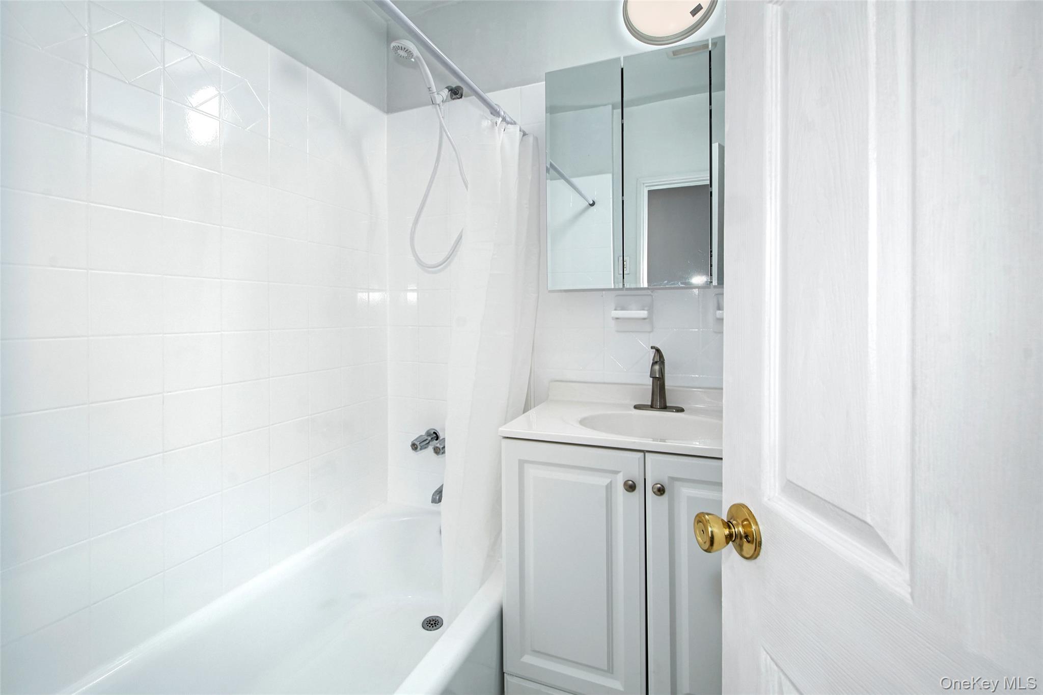 #9 photo, 83 Grant Street, Port Chester , NY 10573