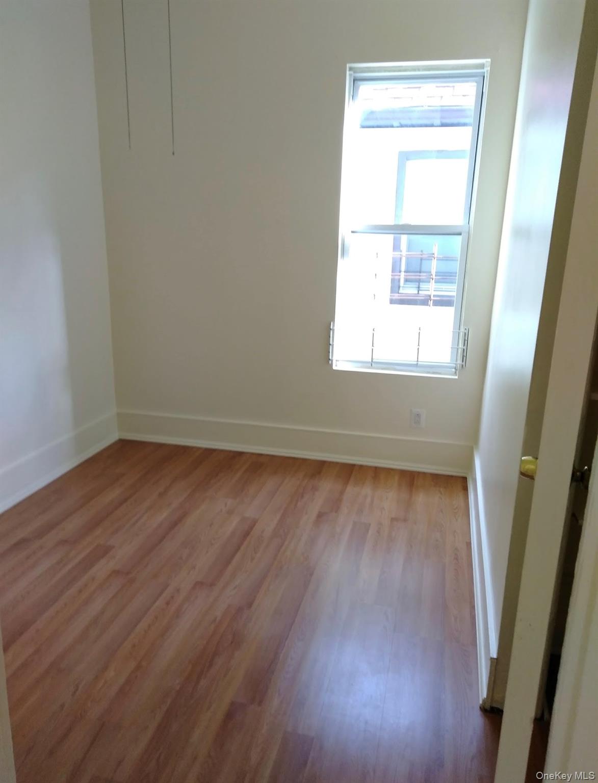 #17 photo, 1718 Edison Avenue, 브롱크스 Bronx , NY 10461