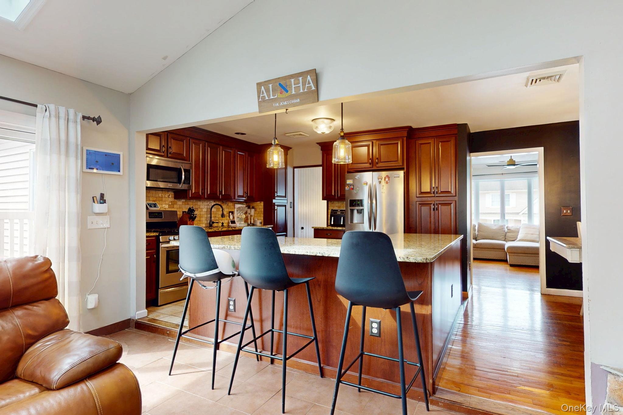 #14 photo, 44 Roe Avenue, 纽约州 Cornwall On Hudson , NY 12520