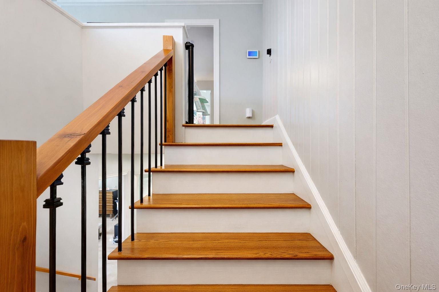 #6 photo, 44 Roe Avenue, Cornwall On Hudson , NY 12520