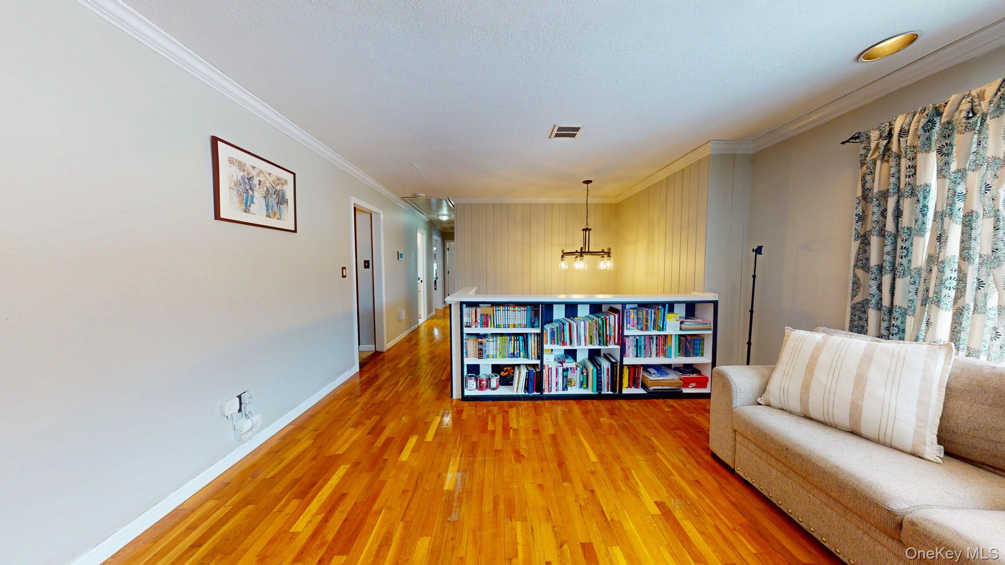 #8 photo, 44 Roe Avenue, Cornwall On Hudson , NY 12520