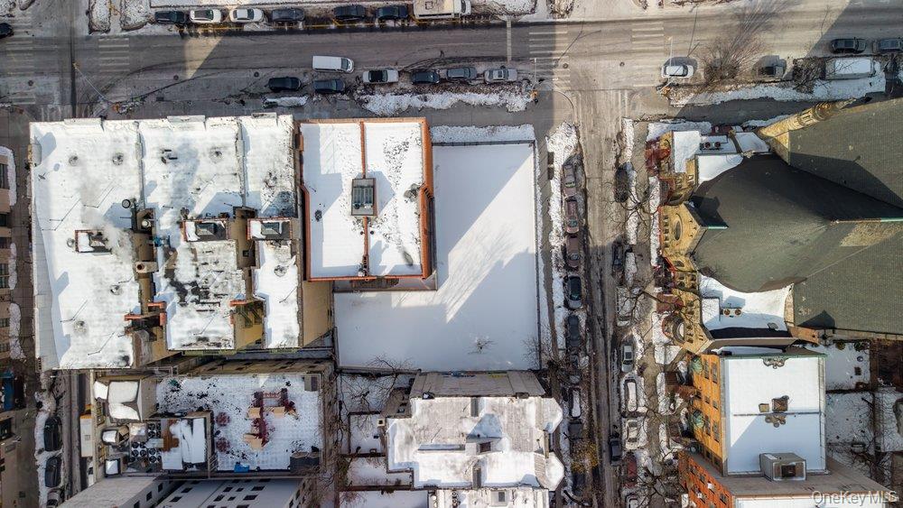 #8 photo, 166 W 128th Street, New York (Manhattan) , NY 10027