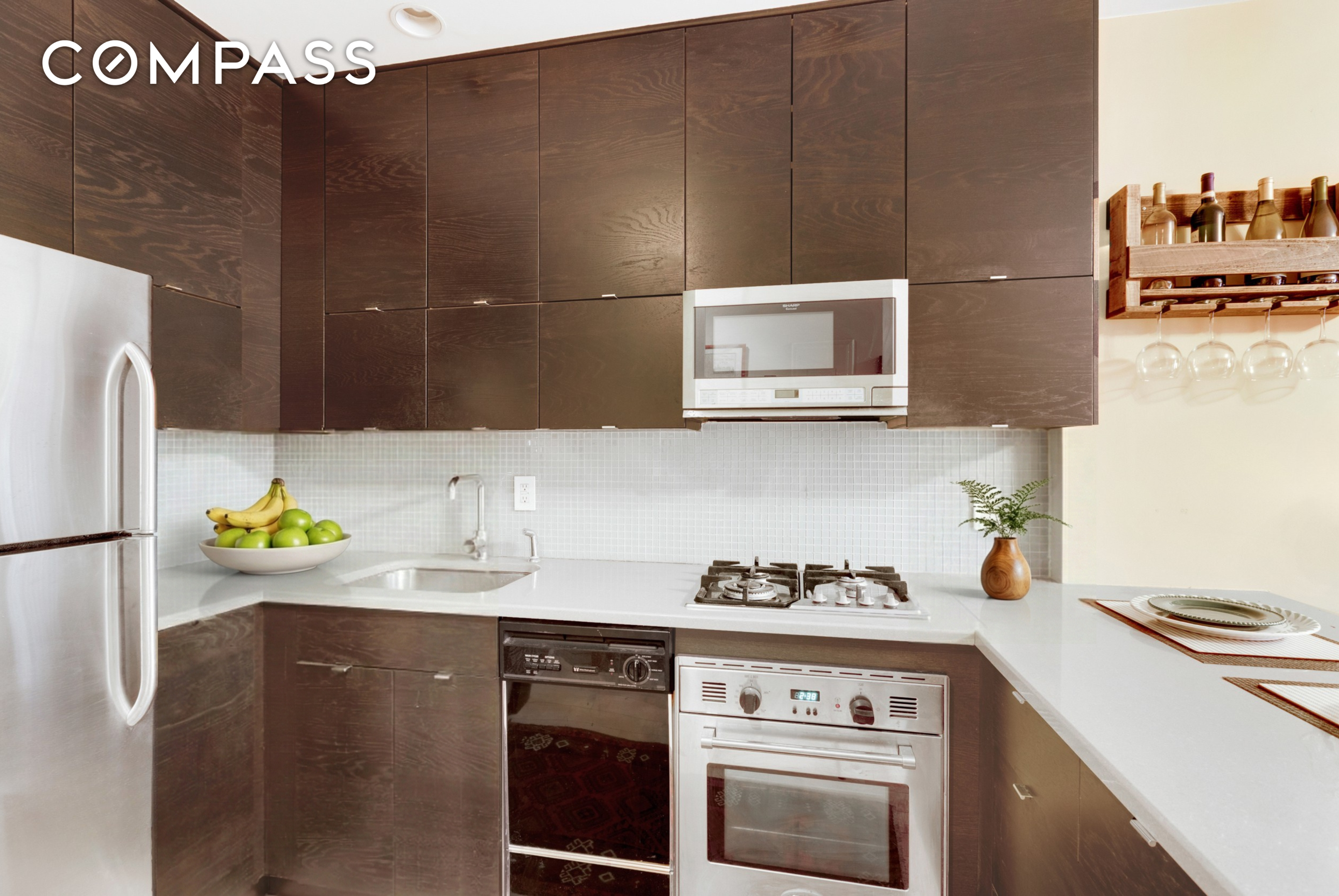 #5 photo, 535 Clinton Street, Carroll Gardens , NY 11231