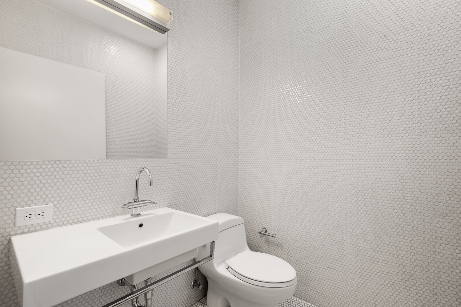 #18 photo, 475 GREENWICH Street, Tribeca , NY 10013