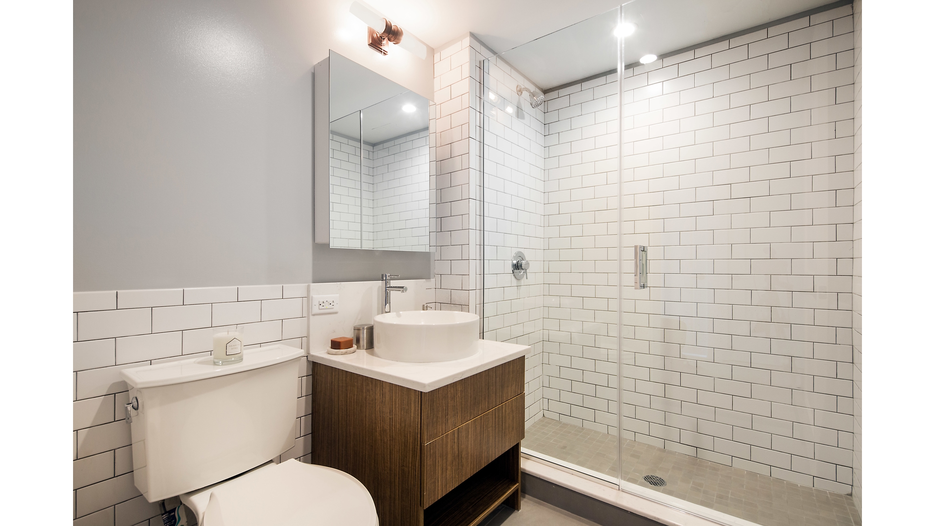 #4 photo, 774 GRAND Street, Williamsburg , NY 11211