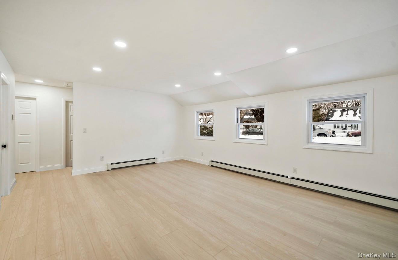 #4 photo, 10 Linda ln, Central Islip , NY 11722