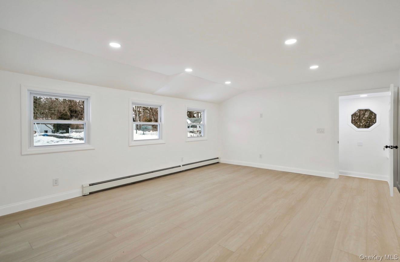 #5 photo, 10 Linda ln, Central Islip , NY 11722