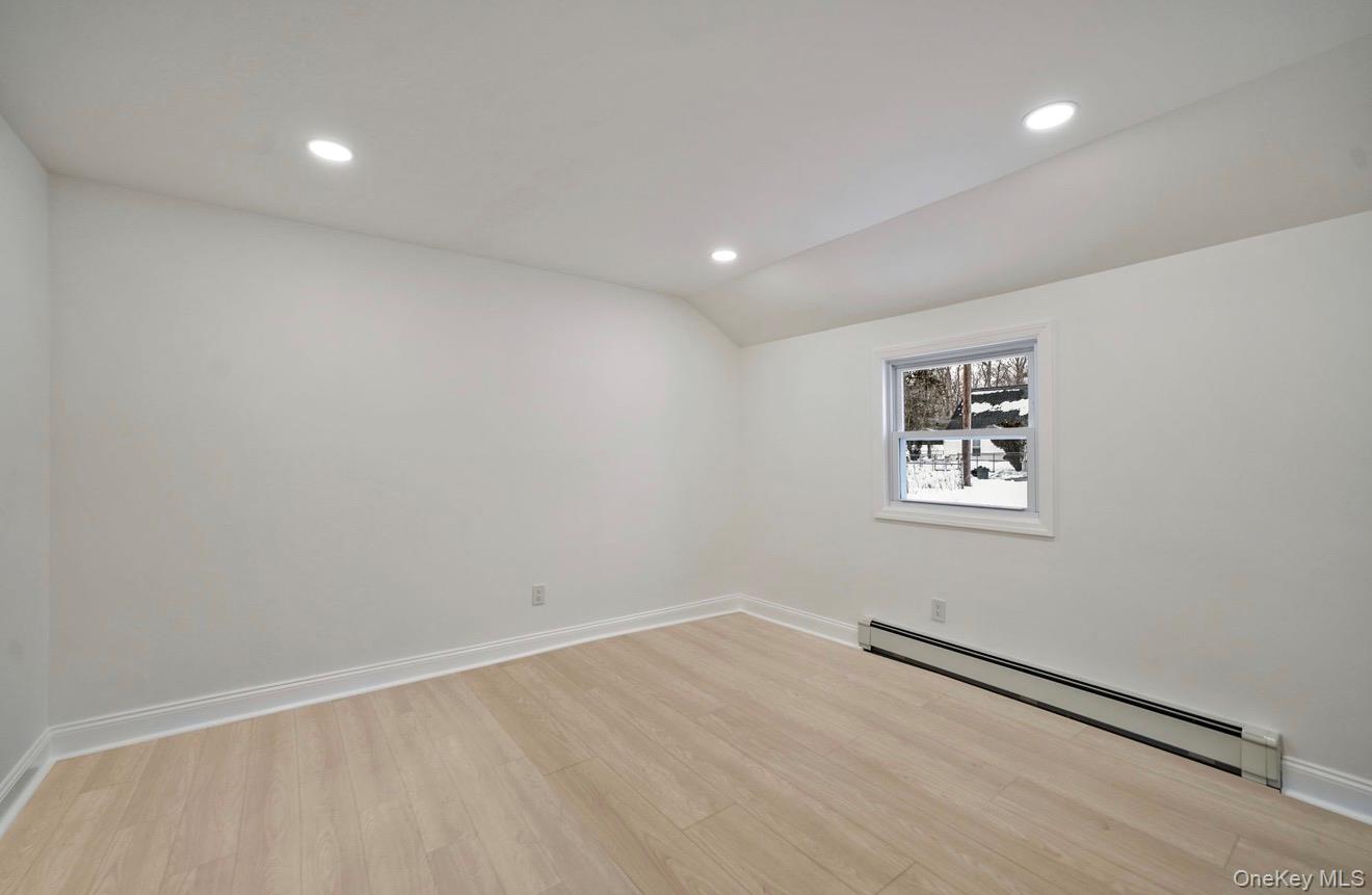 #9 photo, 10 Linda ln, Central Islip , NY 11722